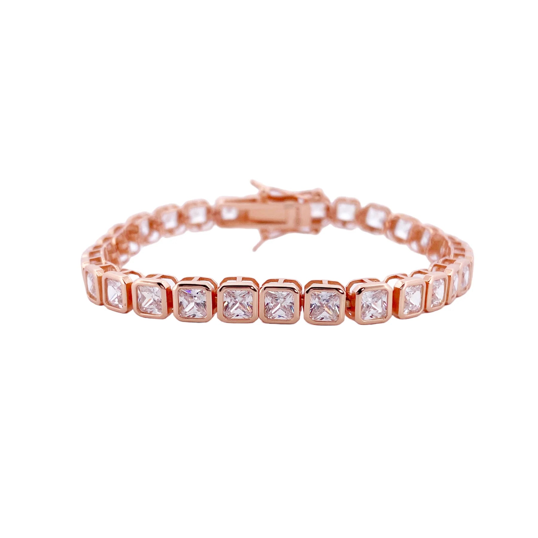 STŘIBRNÝ TENNIS NÁRAMEK SQUARE 4 mm GRIFF.CZ